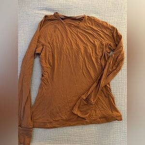 lululemon athletica Long Sleeve Tee - Rust Brown